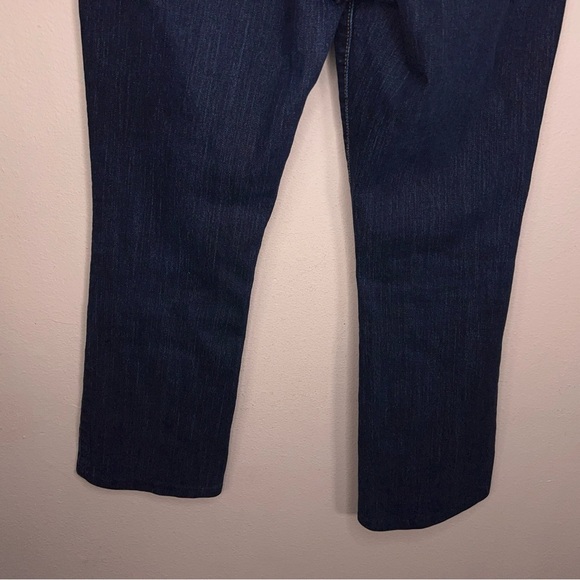 Size 2 Short Curvy Fit Old Navy Dark Blue Denim Jeans Mid Rise  *READ LISTING - Picture 6 of 16